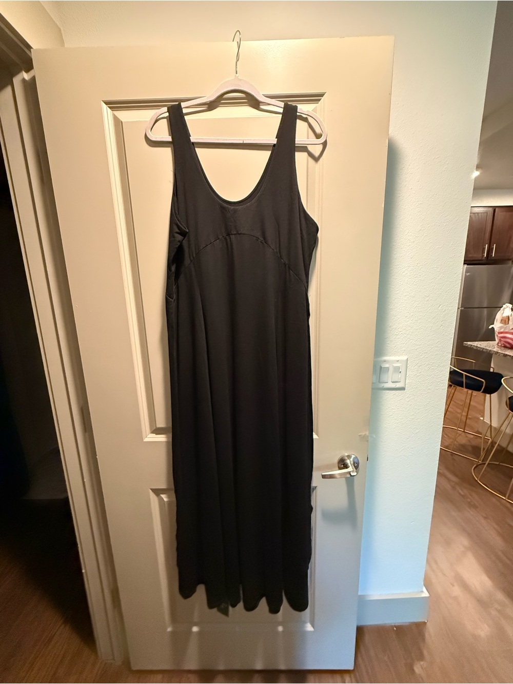 HALARA Sleeveless Black Maxi Dress with Side Slit NWT - Picture 4 of 9